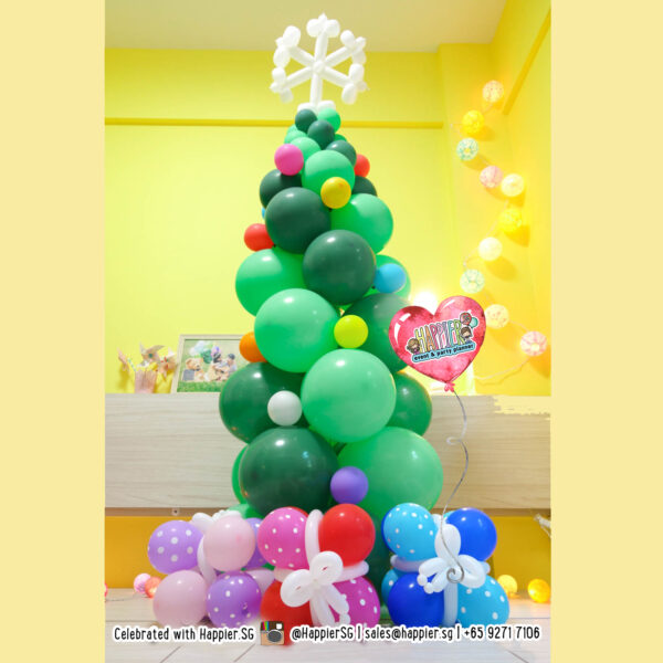 Christmas Tree Balloon Decoration