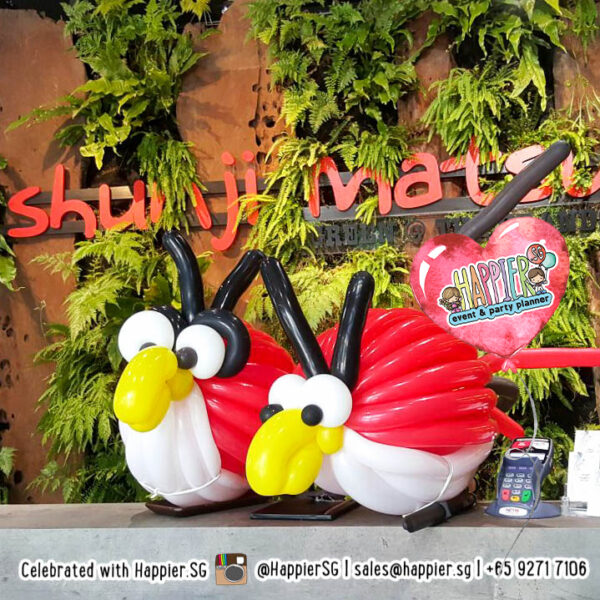 Angry-bird-balloon-sculpture-decoration