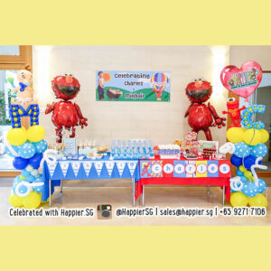 Baby shower balloon columns