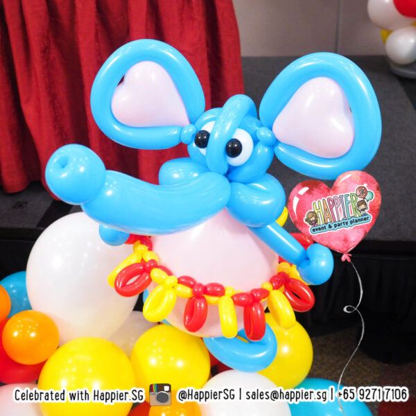 Carnival-circus-elephant-balloon-sculpture-decoration