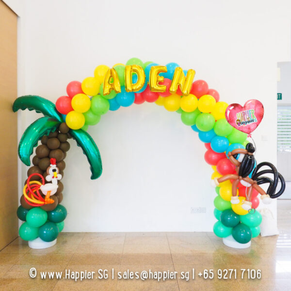 Farm-animal-balloon-arch-decoration