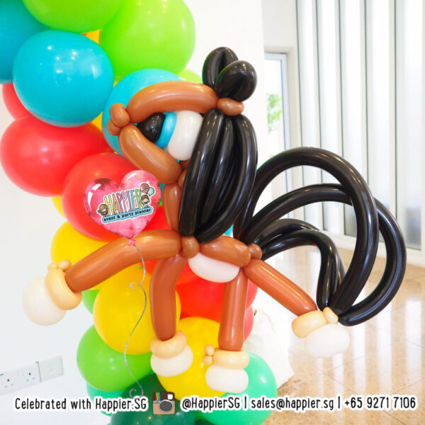 Horse-balloon-sculpture-decoration