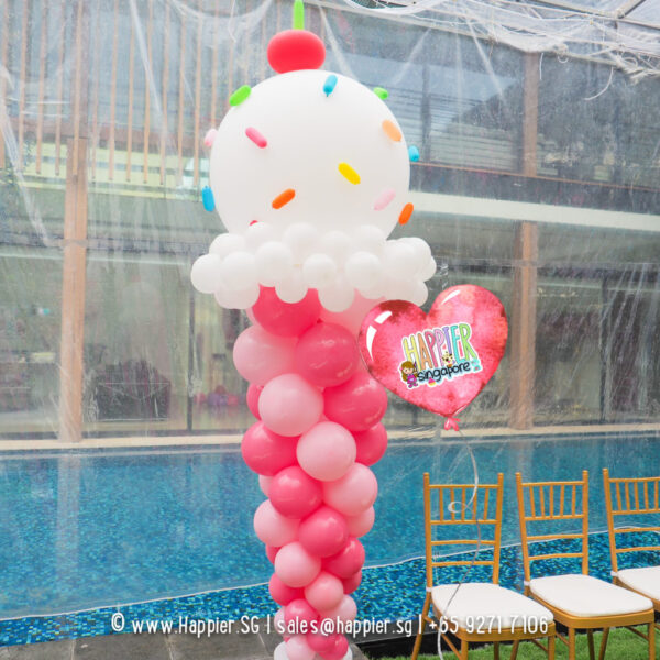 Life-size-Ice-cream-balloon-sculpture-decoration