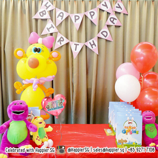 Teddy-bear-balloon-sculpture-decoration